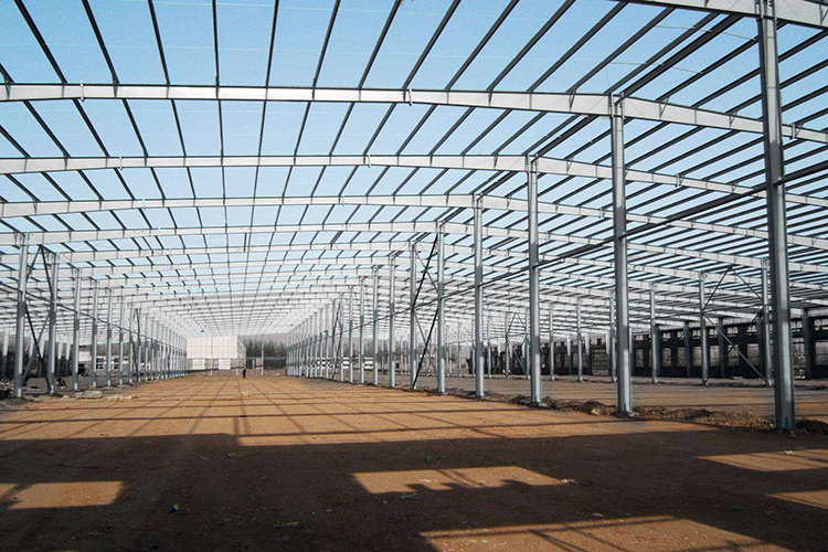 興安工業(yè)集團加油機車間